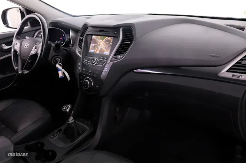 Hyundai Santa Fe - foto 12