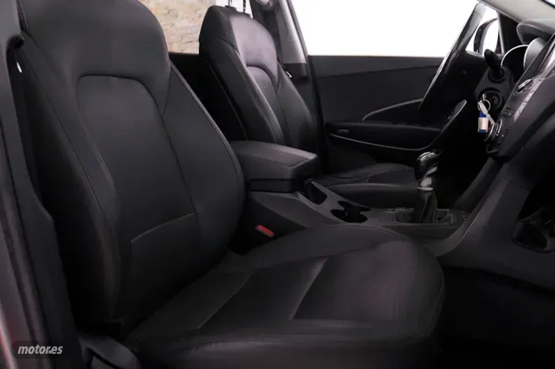 Hyundai Santa Fe - foto 19
