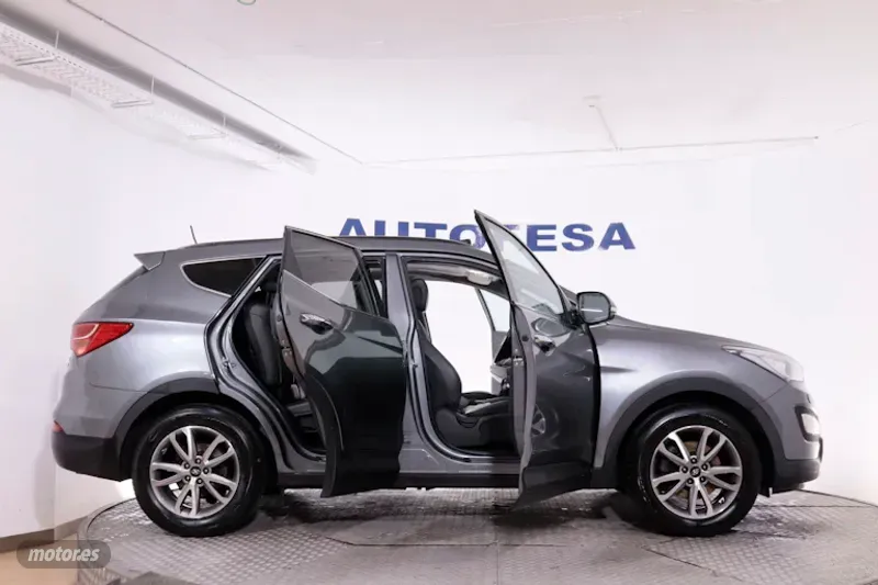 Hyundai Santa Fe - foto 8