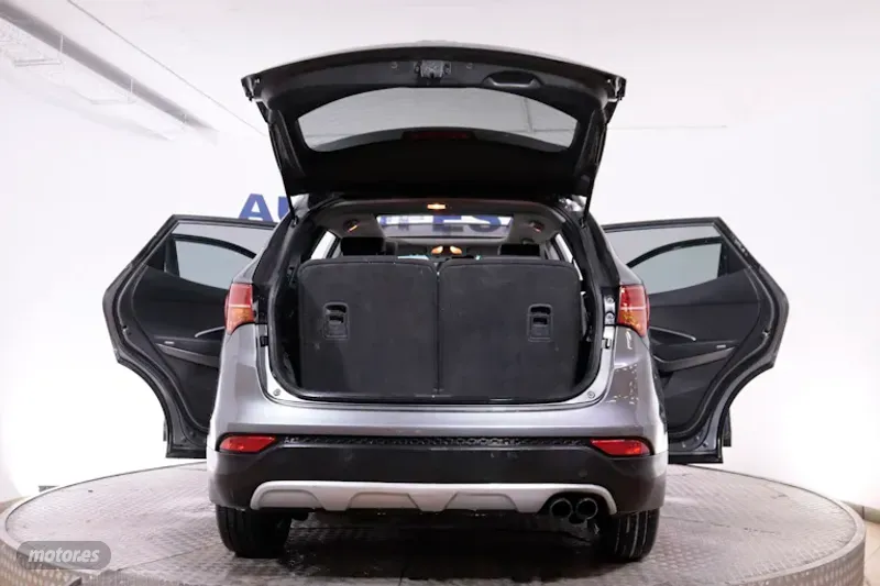 Hyundai Santa Fe - foto 9