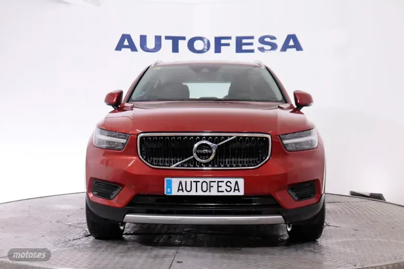 Volvo XC40 1.5 T3 BUSINESS PLUS AUTO 163CV 5P # IVA DEDUCIBLE, NAVY, PARKTRONIC de 2020 con 58.800 K...