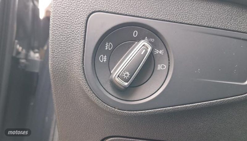 Volkswagen Tiguan - foto 14