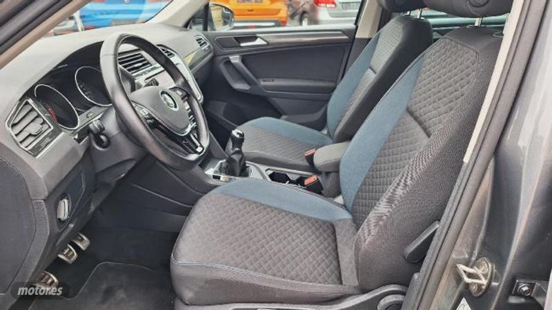 Volkswagen Tiguan - foto 8