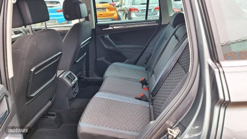 Volkswagen Tiguan - foto 9