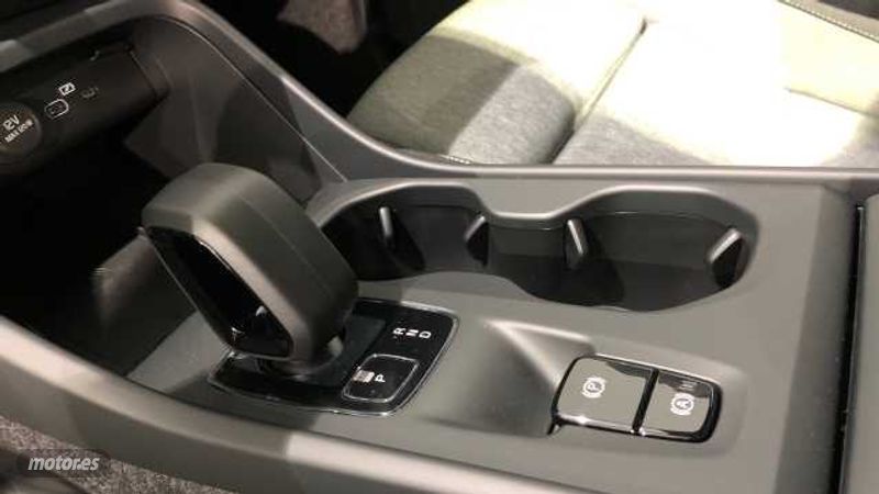 Volvo XC40 - foto 16