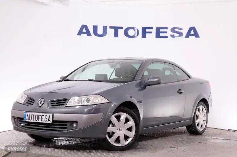 Renault Megane 1.9 DCI CABRIO 130CV 2P #CUERO de 2007 con 126.500 Km por 4.450 EUR. en Madrid