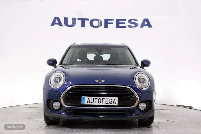 Mini Clubman 2.0D 150cv 5P # NAVY, CUERO de 2016 con 83.428 Km por 15.450 EUR. en Madrid