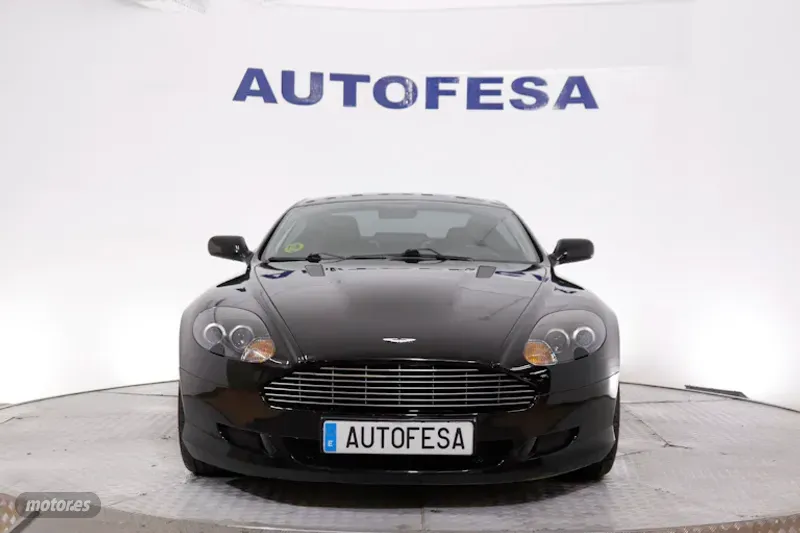 aston martin db9 2004 / 100.200km. foto grande (2)