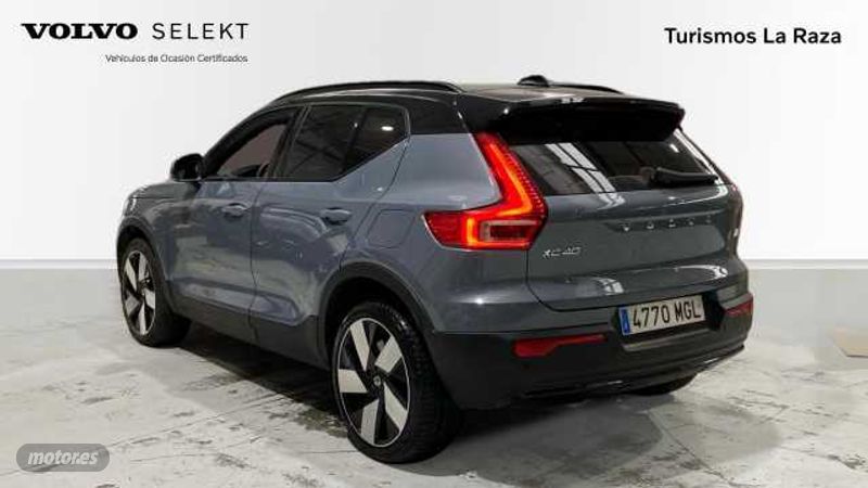 volvo xc40 2023 / 12.145km. foto grande (2)