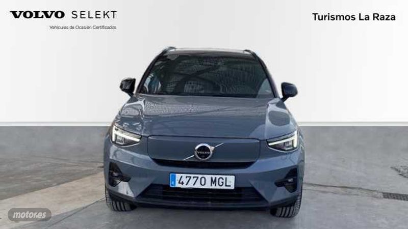 volvo xc40 2023 / 12.145km. foto grande (3)