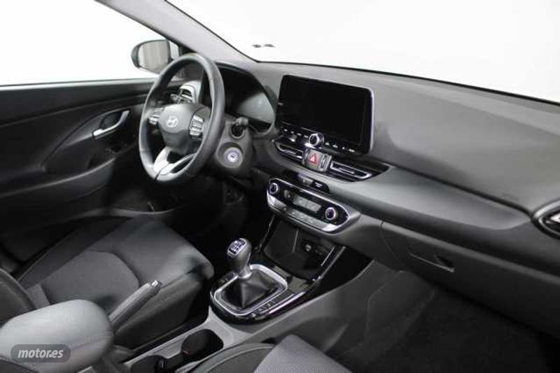 hyundai i30 2024 / 8.986km. foto grande (3)