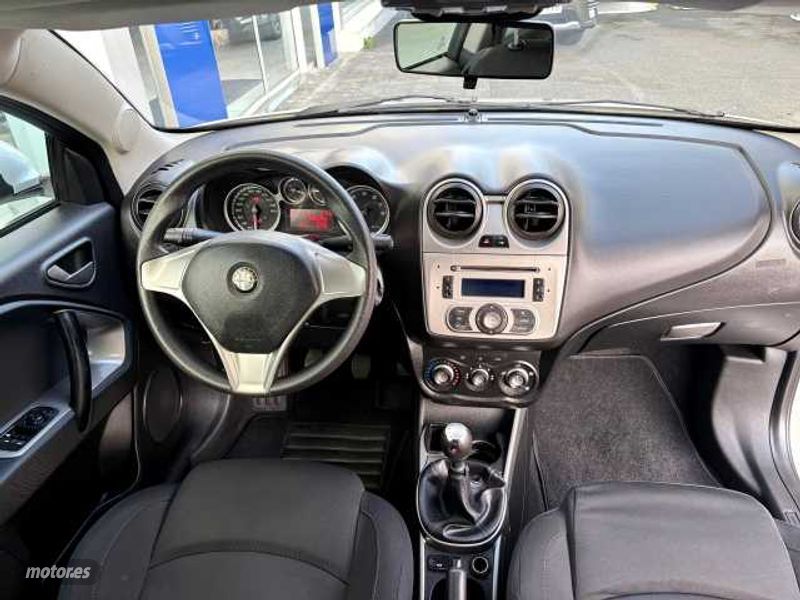 alfa romeo mito 2015 / 88.000km. foto grande (2)