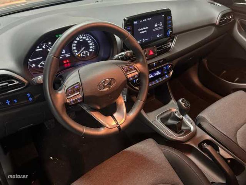 hyundai i30 2024 / 9.332km. foto grande (3)