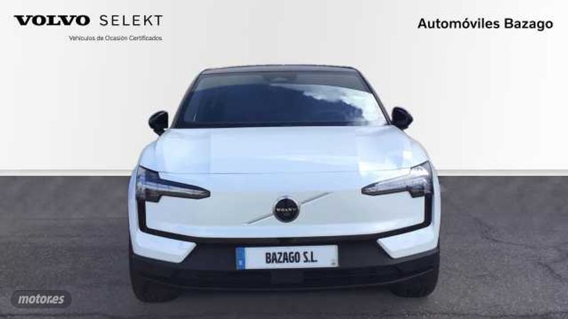 volvo ex30 2025 / 200km. foto grande (3)