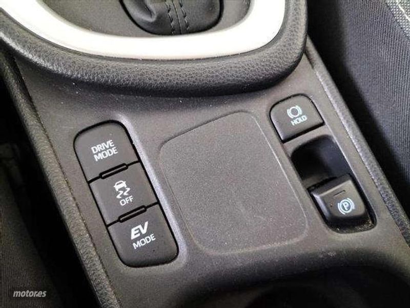 toyota yaris 2022 / 76.474km. foto grande (2)