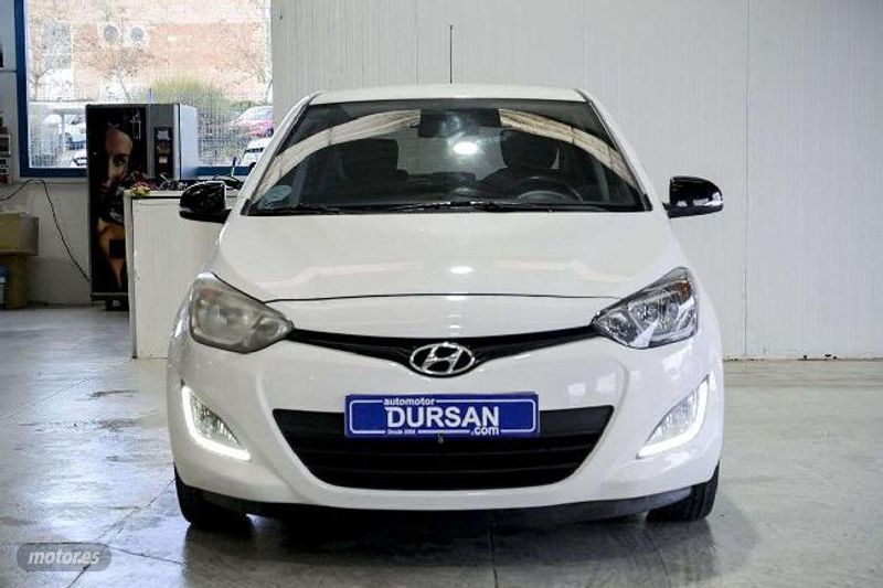 hyundai i20 2014 / 132.268km. foto grande (2)
