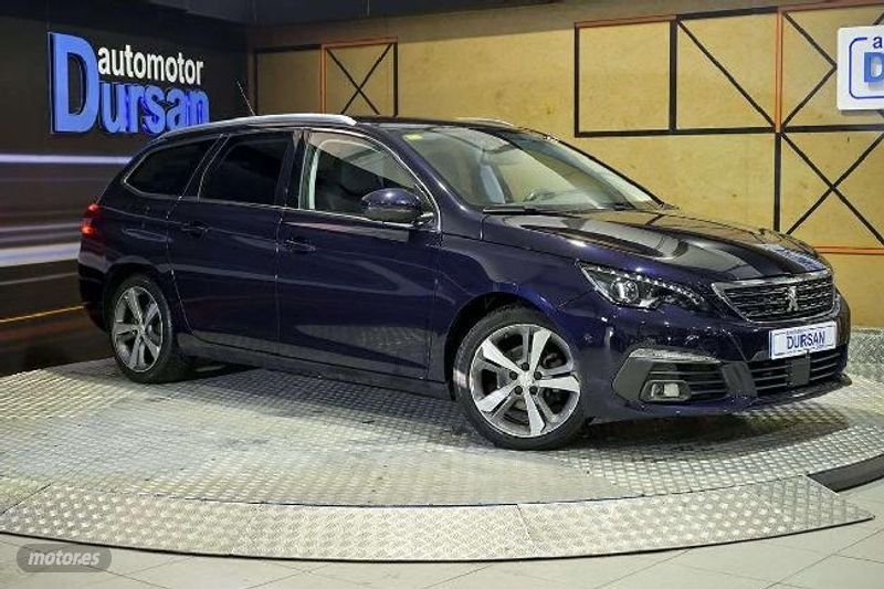 peugeot 308 2020 / 83.805km. foto grande (3)