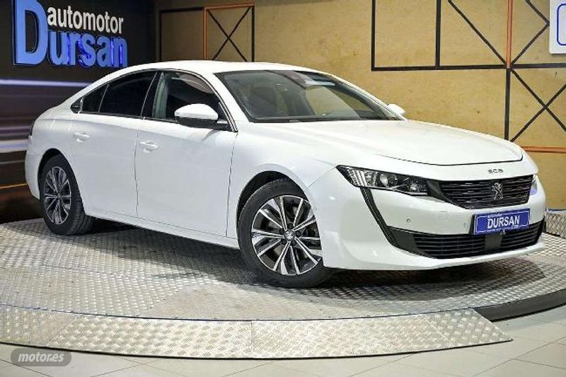 peugeot 508 hybrid 2020 / 75.196km. foto grande (3)