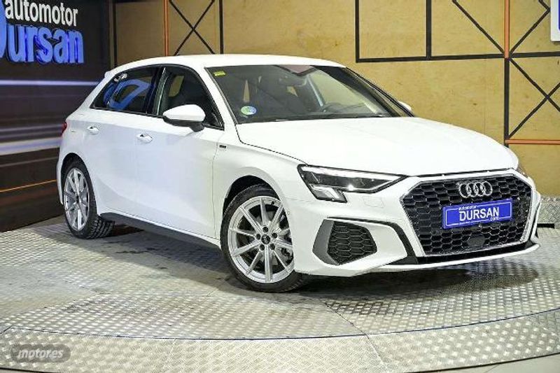 audi a3 2020 / 2.215km. foto grande (3)