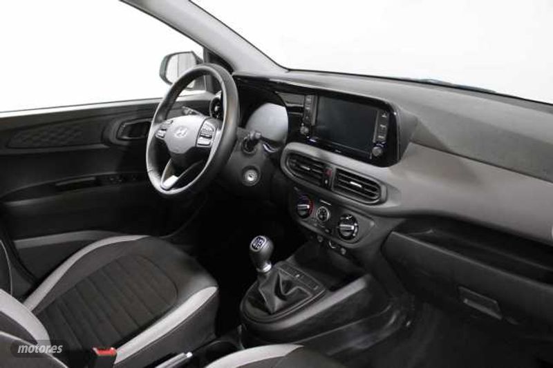 hyundai i10 2024 / 12.276km. foto grande (3)