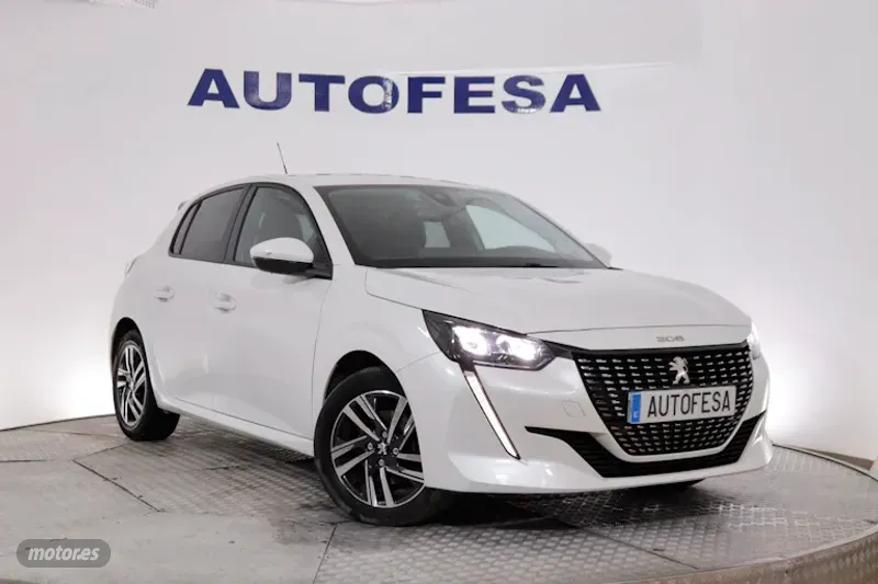peugeot 208 2021 / 44.800km. foto grande (3)
