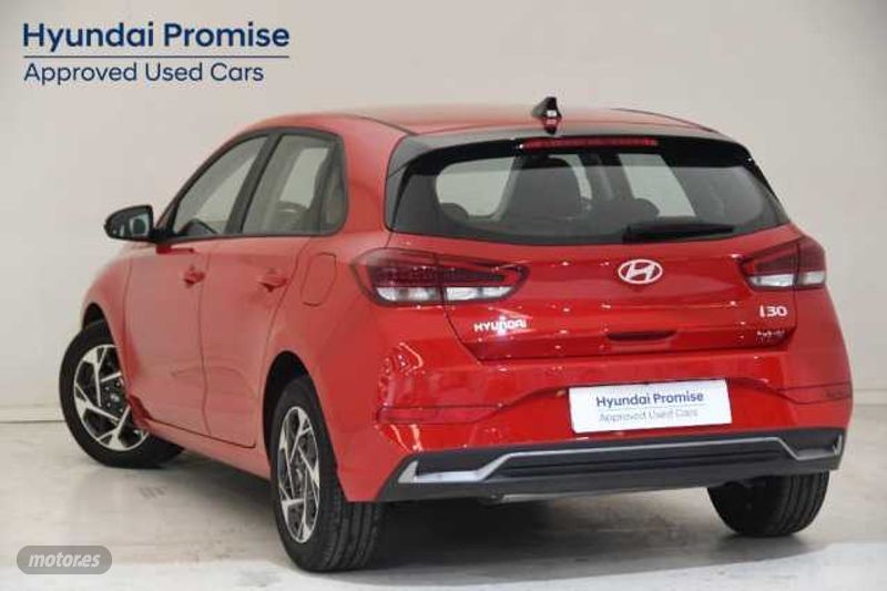 hyundai i30 2024 / 3.320km. foto grande (3)
