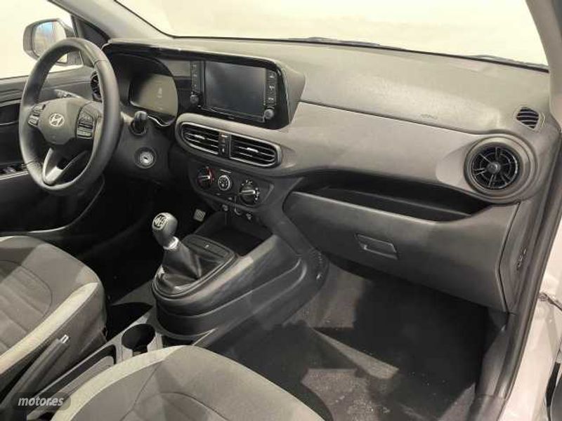 hyundai i10 2024 / 9.103km. foto grande (3)