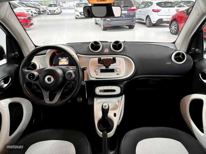 smart fortwo 2015 / 112.000km. foto grande (2)