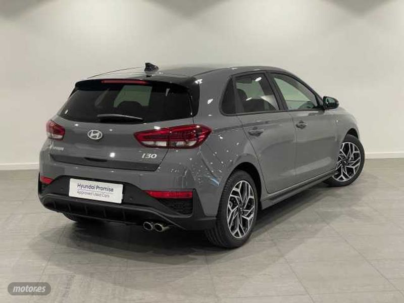 hyundai i30 2024 / 2.900km. foto grande (2)