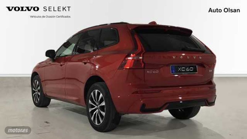 volvo xc 60 2024 / 16.000km. foto grande (2)