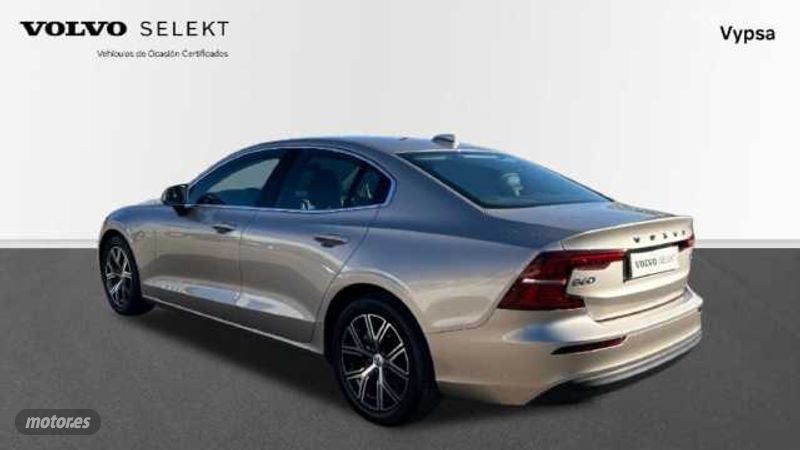 volvo s60 2023 / 37.087km. foto grande (2)