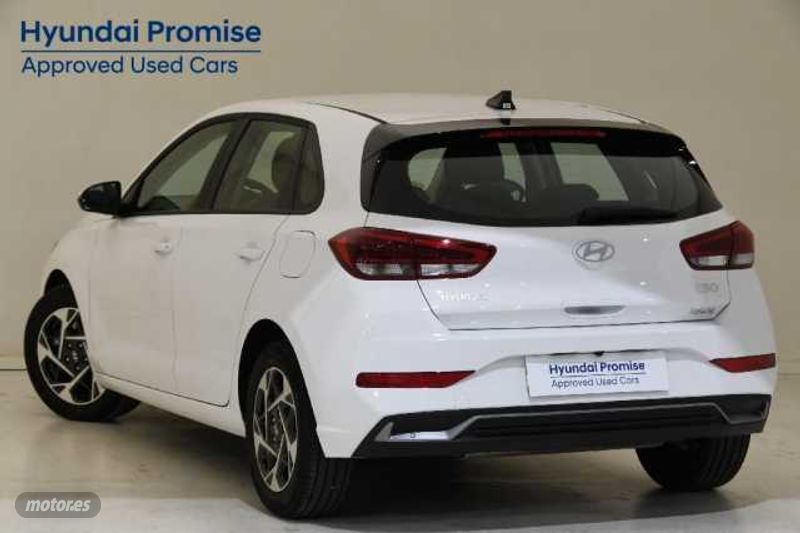 hyundai i30 2024 / 5.288km. foto grande (3)