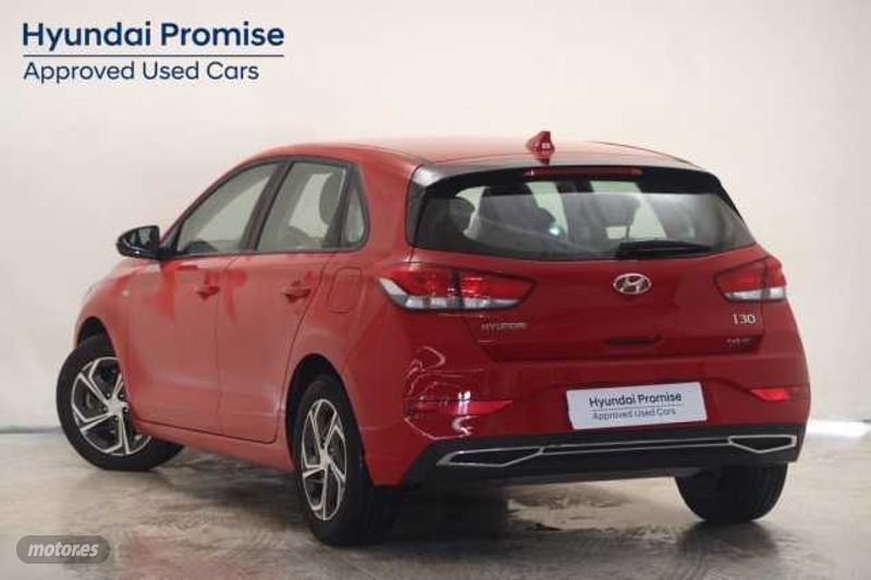 hyundai i30 2024 / 15.601km. foto grande (3)