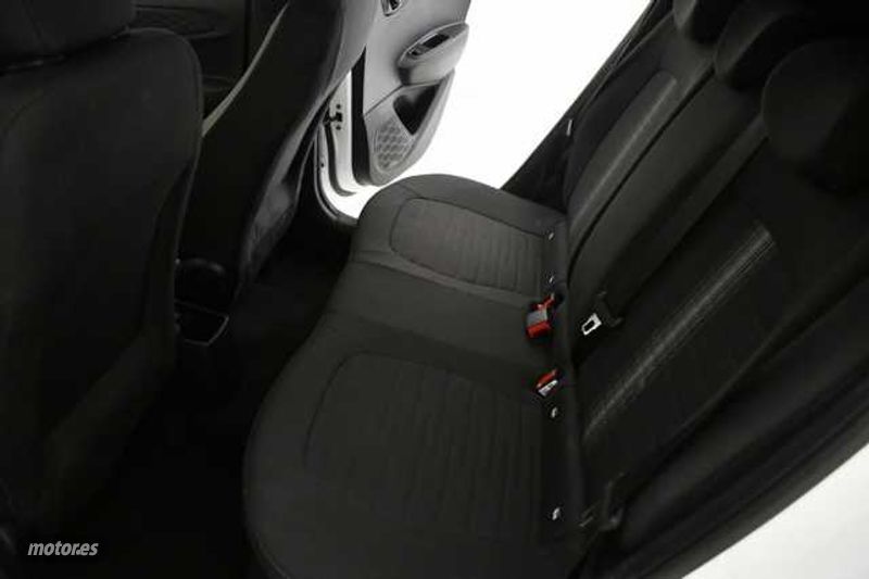 hyundai i10 2024 / 8.308km. foto grande (2)