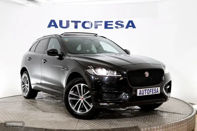 jaguar f-pace 2017 / 142.000km. foto grande (3)