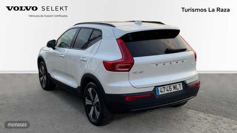 volvo xc40 2023 / 10.975km. foto grande (2)