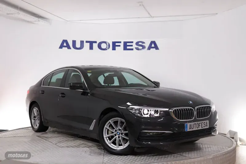 bmw serie 5 2019 / 88.100km. foto grande (3)