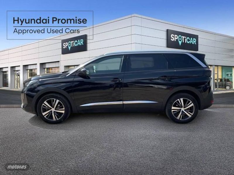 peugeot 5008 2023 / 3.643km. foto grande (3)