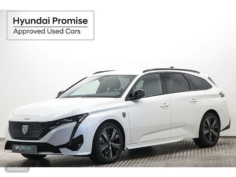 peugeot 308 2022 / 43.781km. foto grande (3)