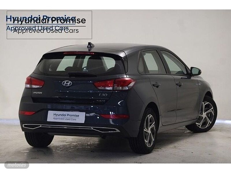hyundai i30 2024 / 14.111km. foto grande (3)