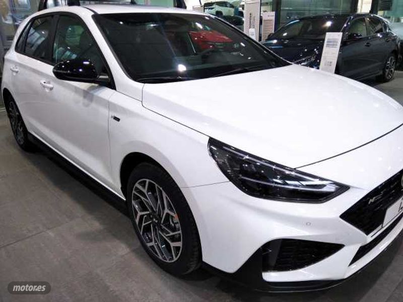 hyundai i30 2024 / 627km. foto grande (3)