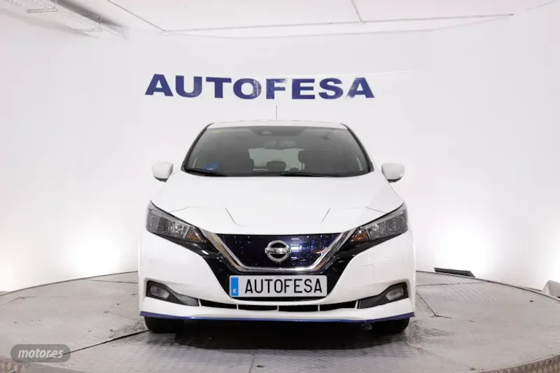 nissan leaf 2020 / 55.200km. foto grande (2)