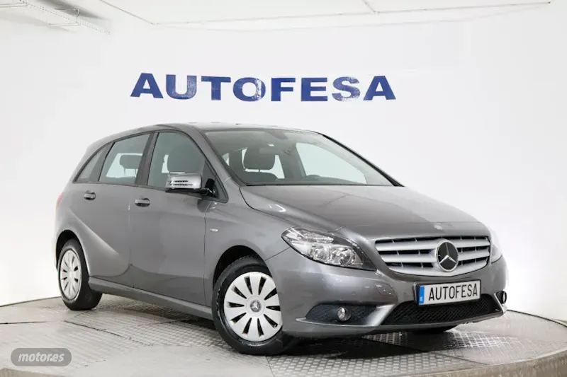 mercedes clase b 2012 / 49.907km. foto grande (3)