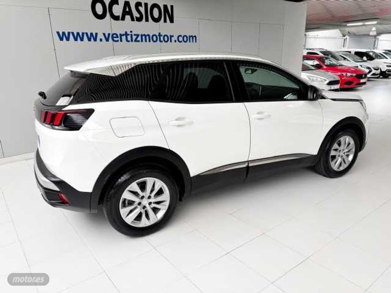 peugeot 3008 2021 / 56.000km. foto grande (3)
