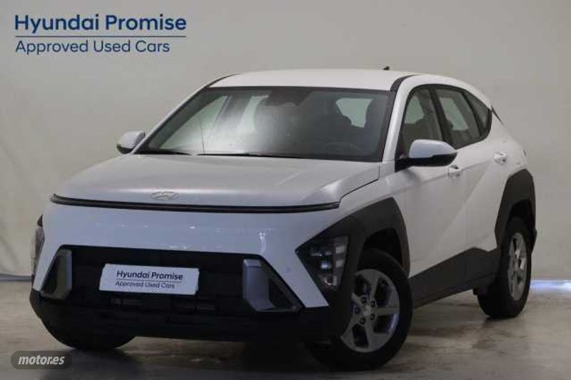 Hyundai Kona 1.0 TGDI Maxx 4x2 de 2024 con 6.506 Km por 23.800 EUR. en Alicante