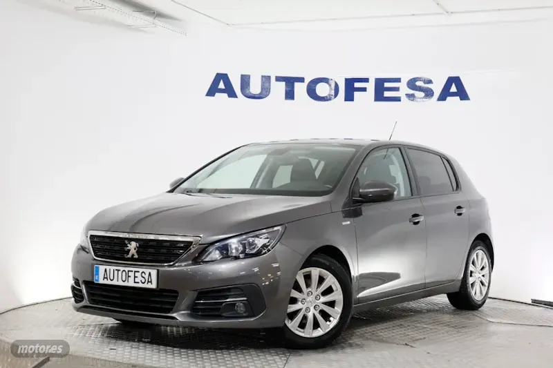 peugeot 308 2018 / 84.200km. foto grande (1)