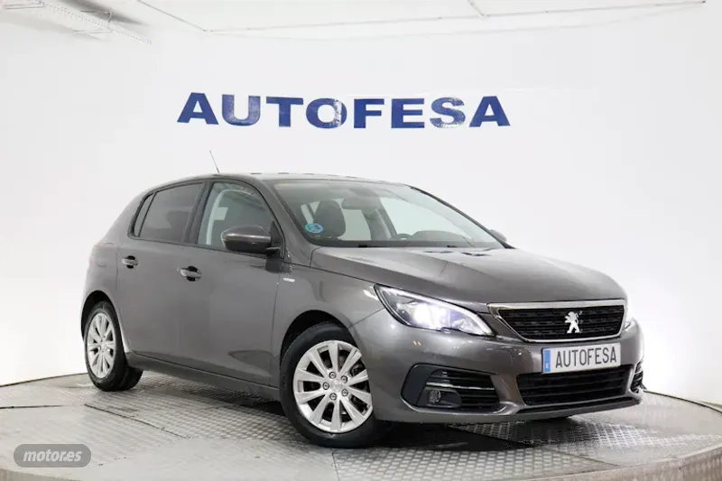 peugeot 308 2018 / 84.200km. foto grande (3)