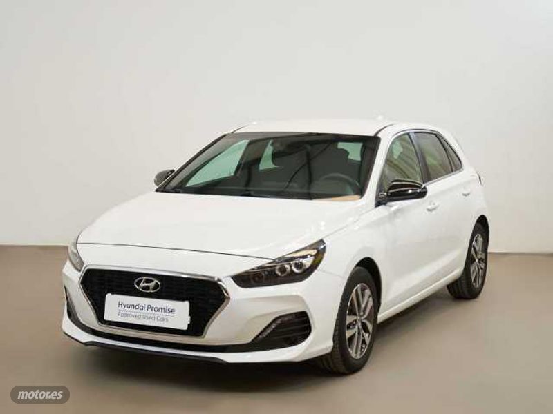 Hyundai i30 1.0 TGDI Tecno 120 de 2021 con 61.400 Km por 16.490 EUR. en Cadiz
