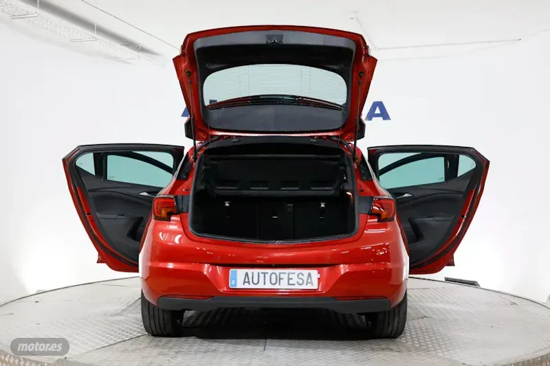 Opel Astra - foto 10