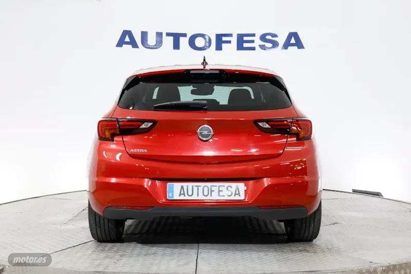 Opel Astra - foto 6